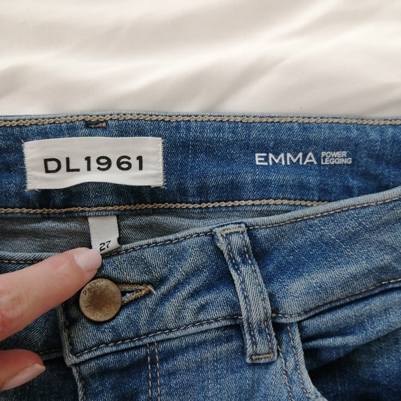 DL1961 Emma Power Leggings In Melbourne Step Fray Hem 27 - Picture 10 of 15